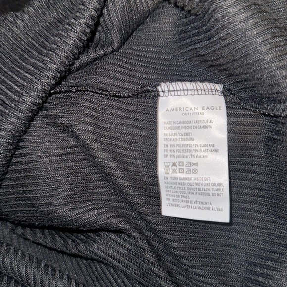 American Eagle Long Sleeve Soft & Sexy Plush Mock T-Shirt - Picture 5 of 5